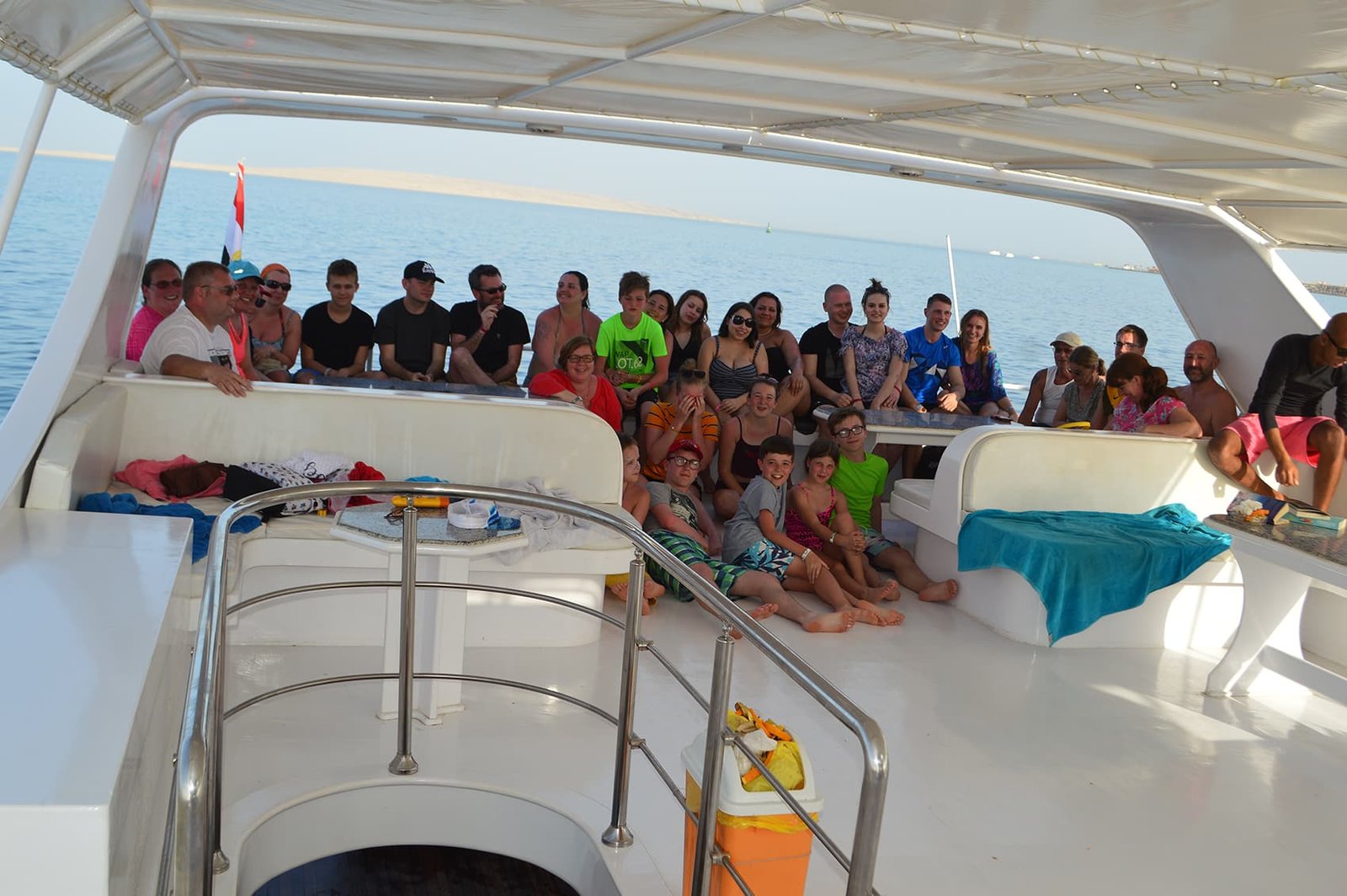 Snorkeling Tour to Dolphin House amazing dolphin boat trip